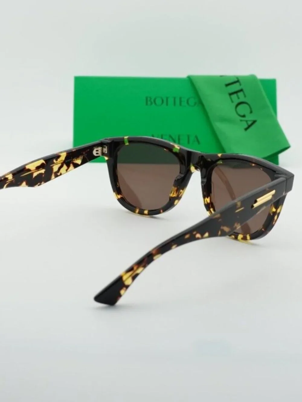 Bottega Veneta BV1001S 002 Sunglasses Havana Square Frame, Brown Lenses